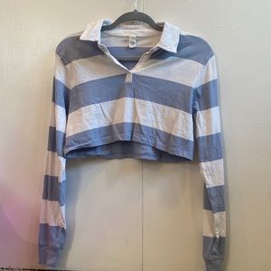 White and blue stripped crop top